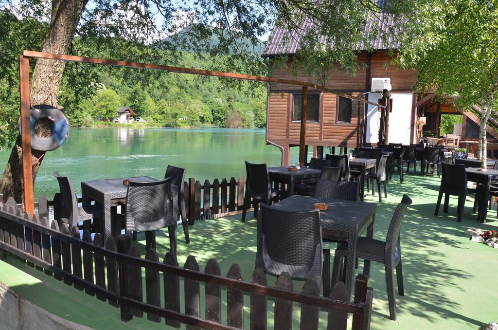 Rooms And Apartments Neron Bihac Lohovo Екстер'єр фото