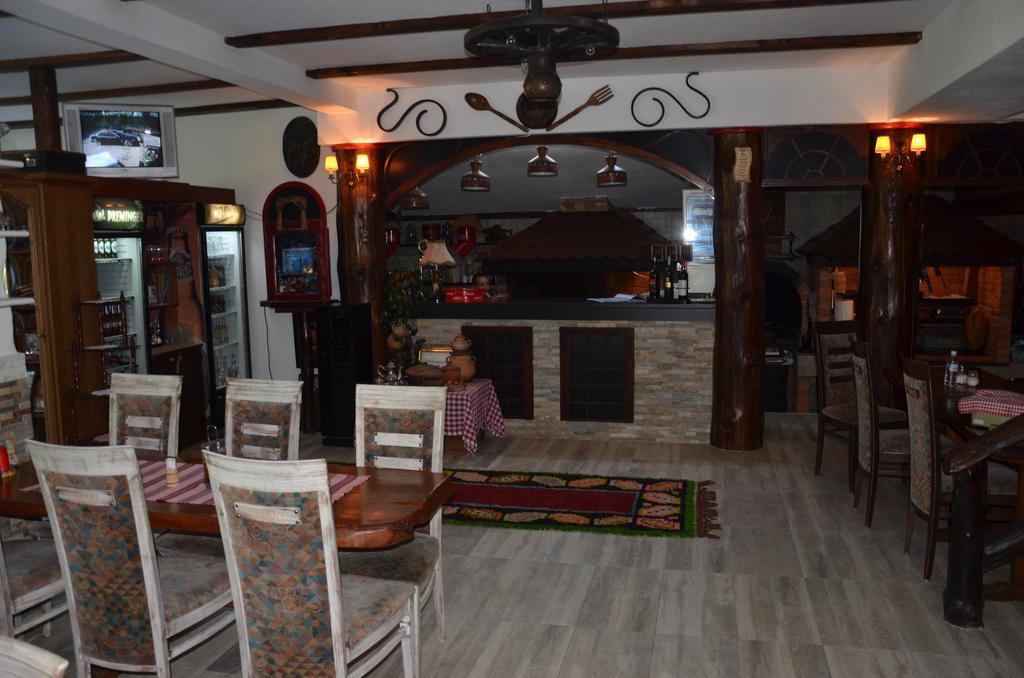 Rooms And Apartments Neron Bihac Lohovo Екстер'єр фото