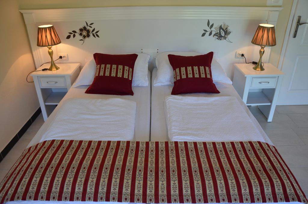 Rooms And Apartments Neron Bihac Lohovo Екстер'єр фото