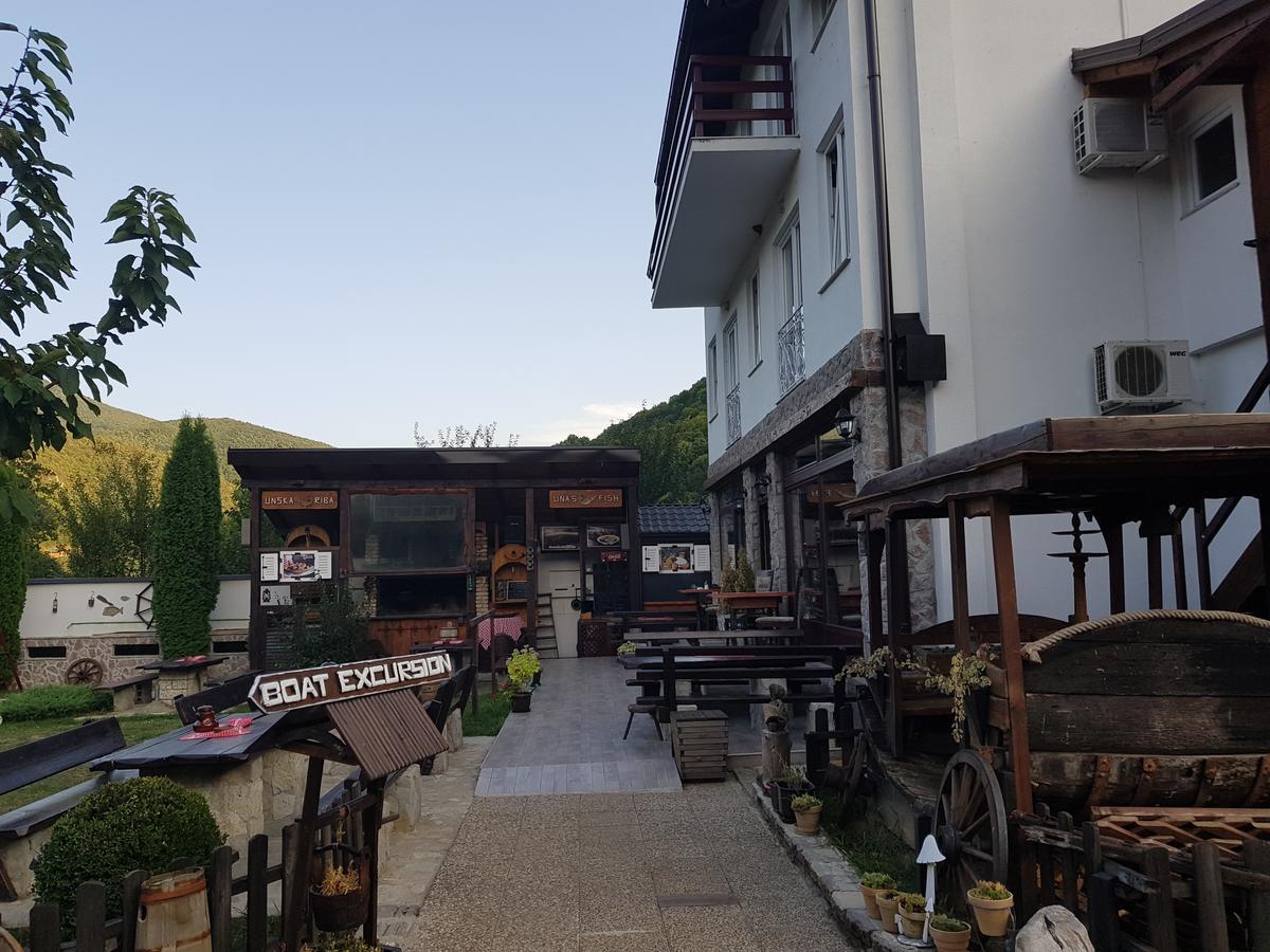 Rooms And Apartments Neron Bihac Lohovo Екстер'єр фото